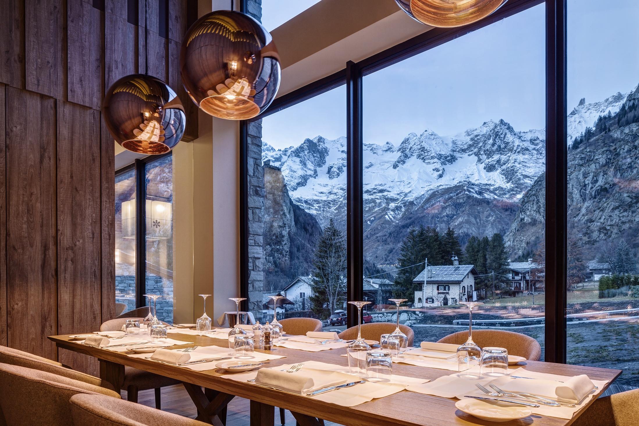 Grand Hotel Courmayeur Mont Blanc, By R Collection Hotels Eksteriør bilde