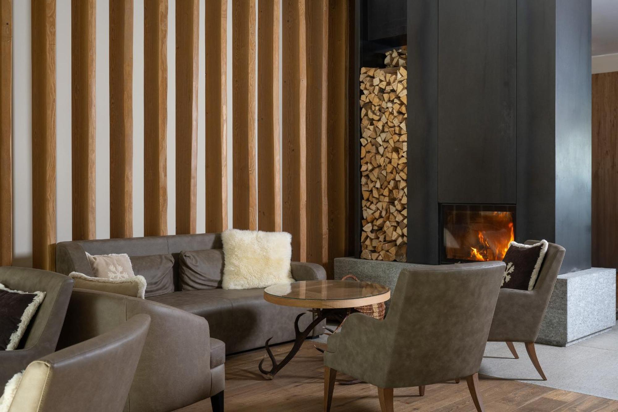 Grand Hotel Courmayeur Mont Blanc, By R Collection Hotels Eksteriør bilde