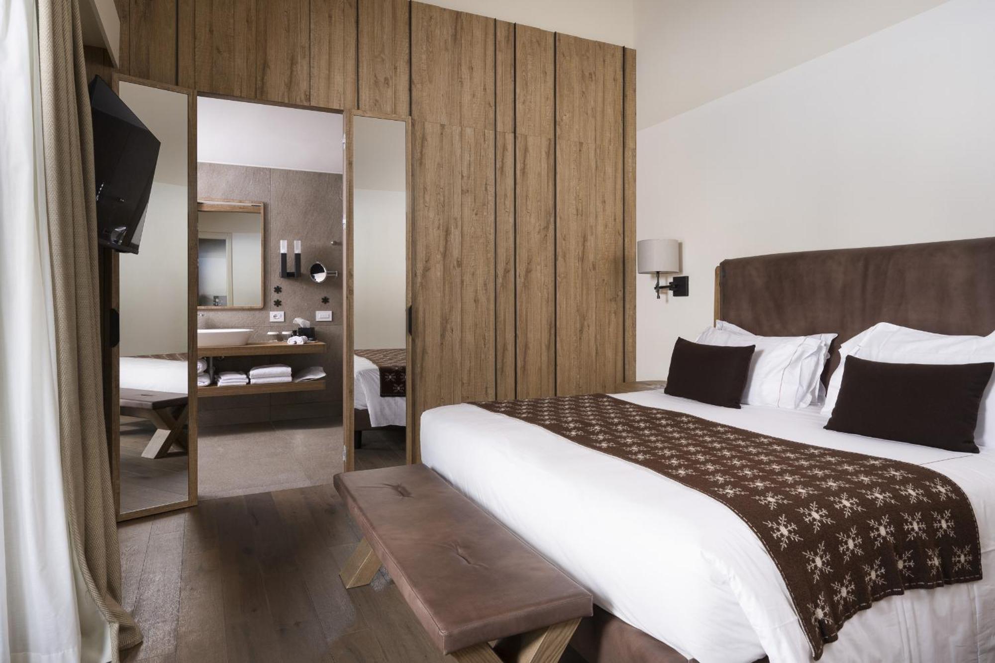 Grand Hotel Courmayeur Mont Blanc, By R Collection Hotels Eksteriør bilde